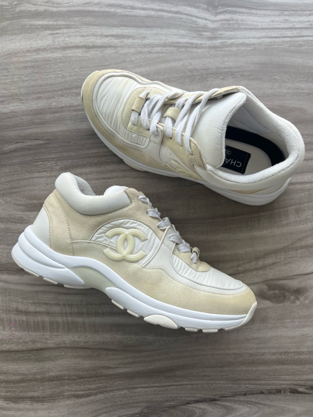 $1,350 Chanel CC Logo Sneaker Cream Suede Size 7 Women’s (EU 37)